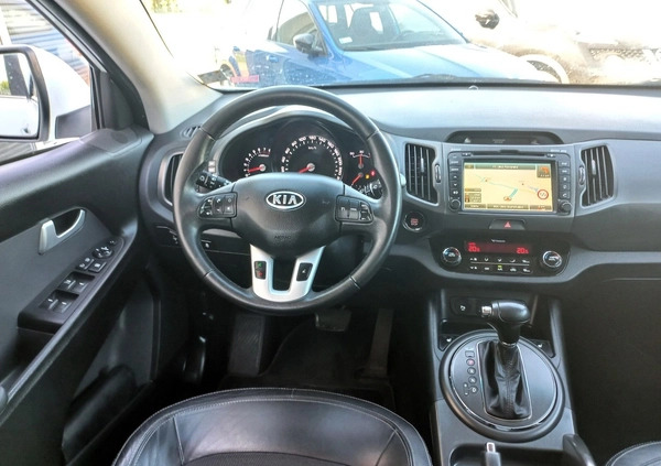 Kia Sportage cena 49500 przebieg: 109208, rok produkcji 2011 z Kozienice małe 466